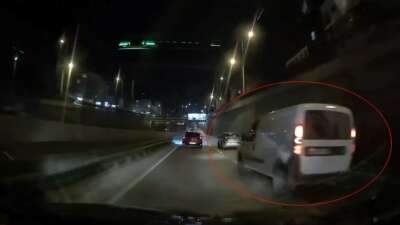 Bursa'da hafif ticari otomobil sürücüsü