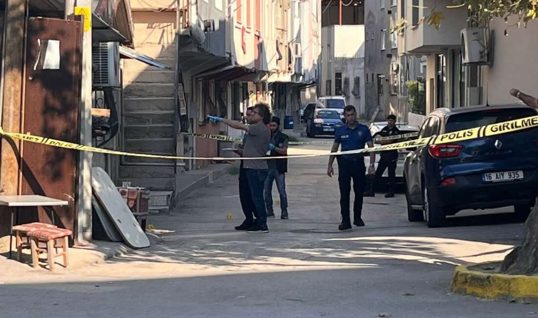 Bursa’da çay ocağı önünde silahlı saldırı: 1 ağır yaralı Bursa’nın Gürsu ilçesinde çay