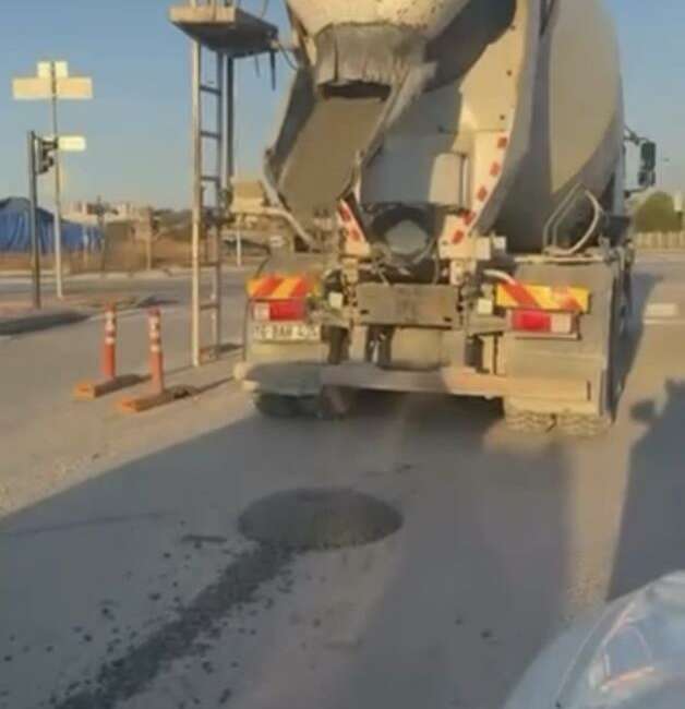 Bursa’da trafiğinde tepki çeken olay! Bursa'da seyir halindeki