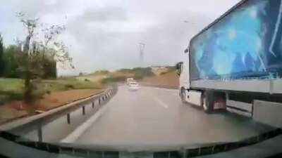 Bursa’da yağışlı havaya rağmen gaza