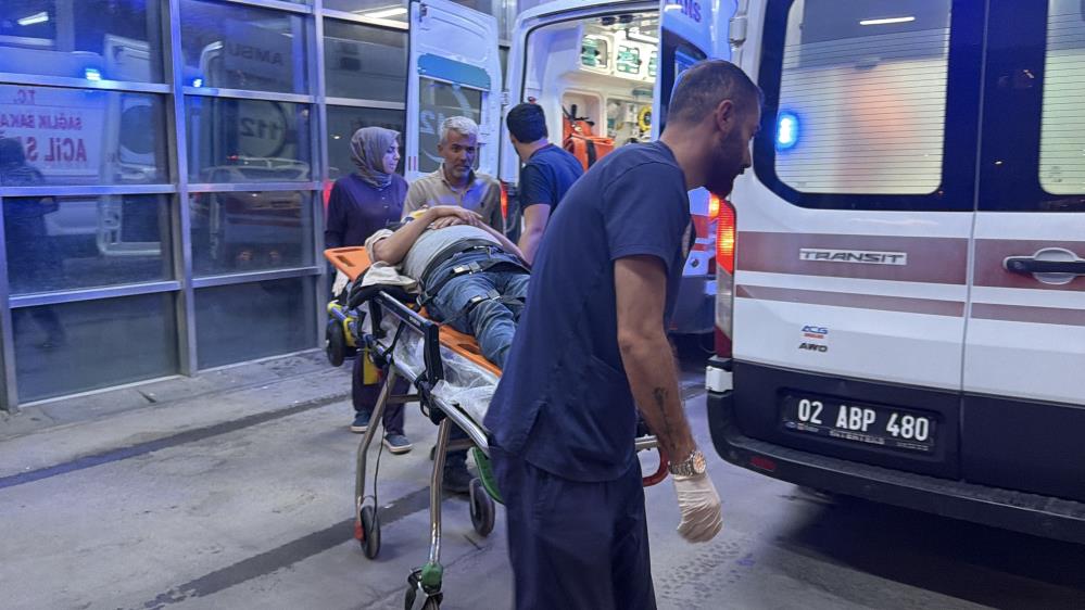 Devrilen ATV’nin alkollü sürücüsü yaralandı Adıyaman’da, devrilen ATV motorunun