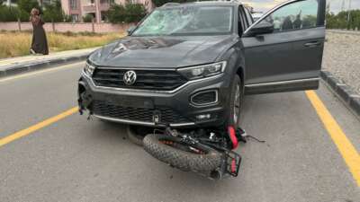 Niğde’de aynı istikamette seyreden otomobil