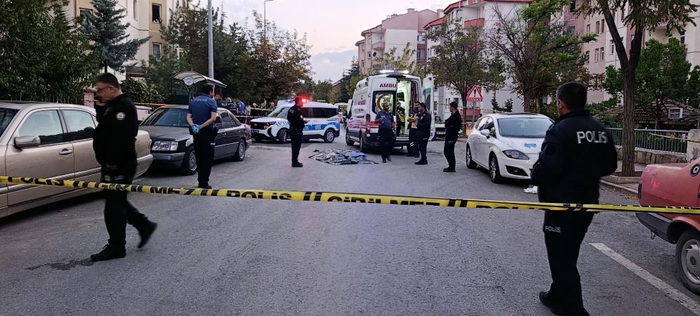 Bisikletiyle halk otobüsünün altında kalan çocuk hayatını kaybetti Kayseri'nin Kocasinan ilçesinde sürdüğü
