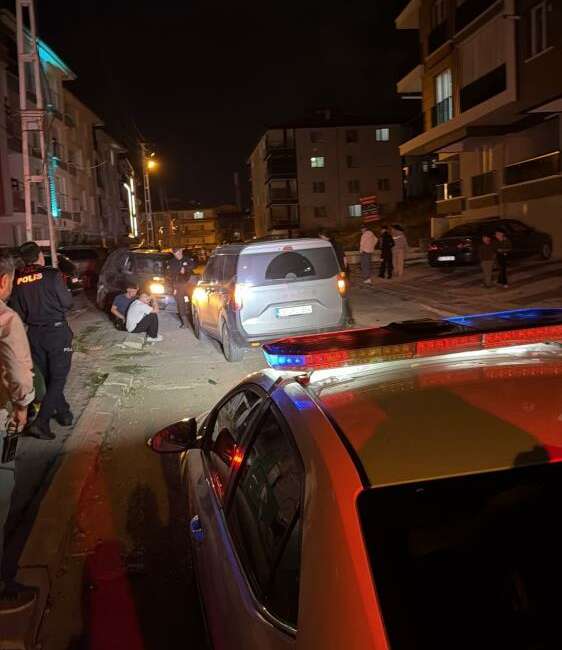 Polisin “dur” ihtarına uymayan sürücüye 240 bin lira ceza Ankara’nın Akyurt ilçesinde polisin