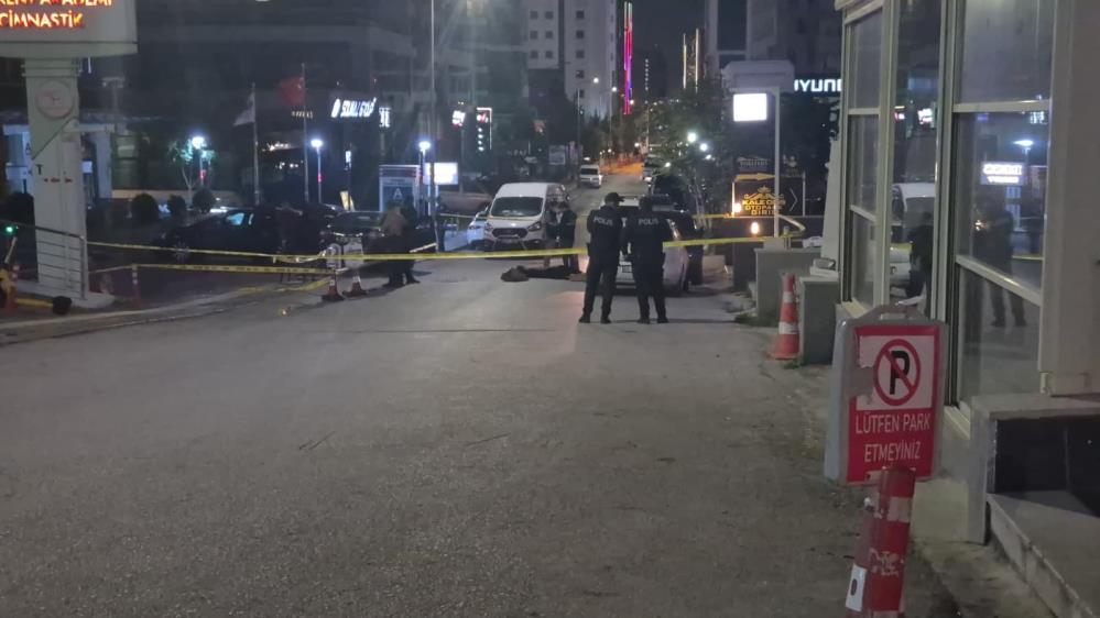 Alacak-verecek kavgası: 1 ölü, 1 yaralı Ankara’nın Çankaya ilçesinde alacak-verecek