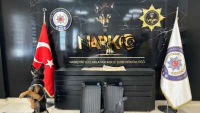 Van'da polis ekiplerince Ferit Melen