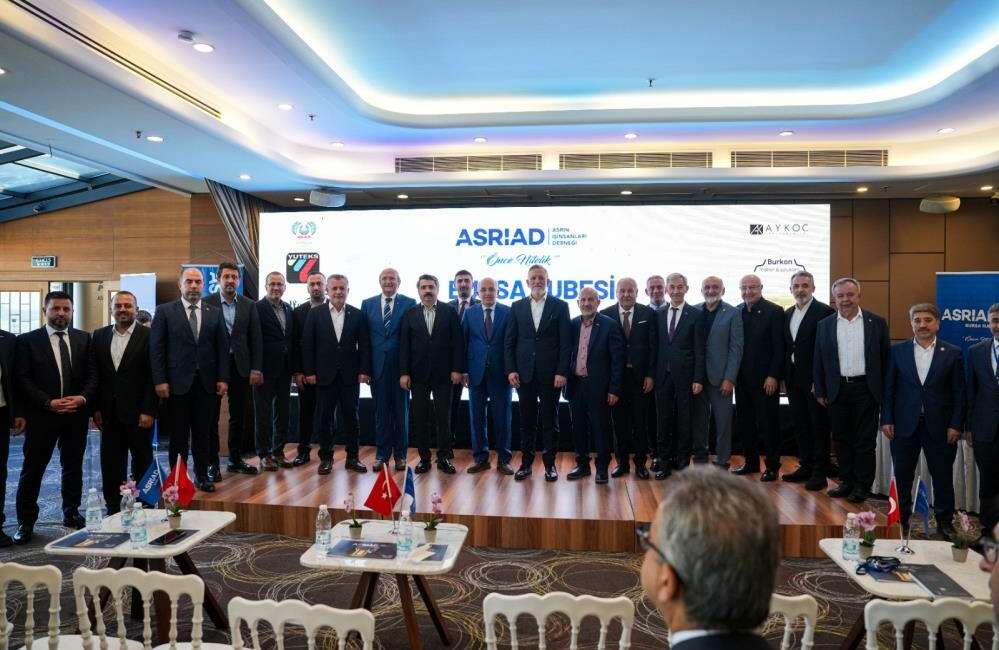 ASRİAD Bursa Şubesi’nde bayrak değişimi yaşandı Mehmet Karakoyun’dan görevi devralan
