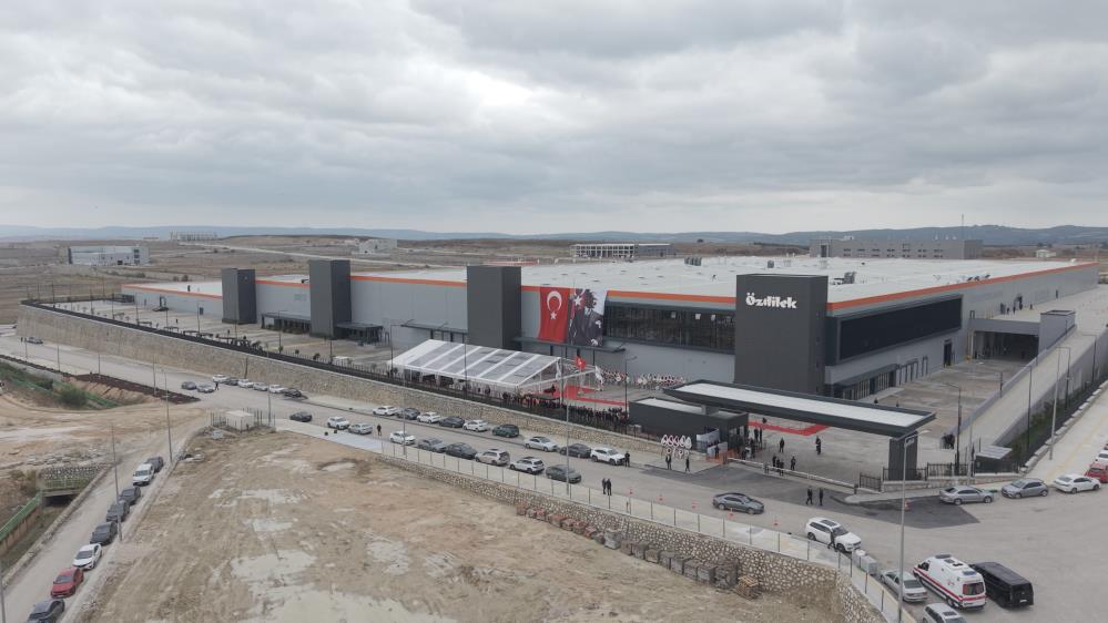 Özdilek Holding fark yaratmaya devam ediyor; Dev yatırım… Özdilek Holding, 55. yılında