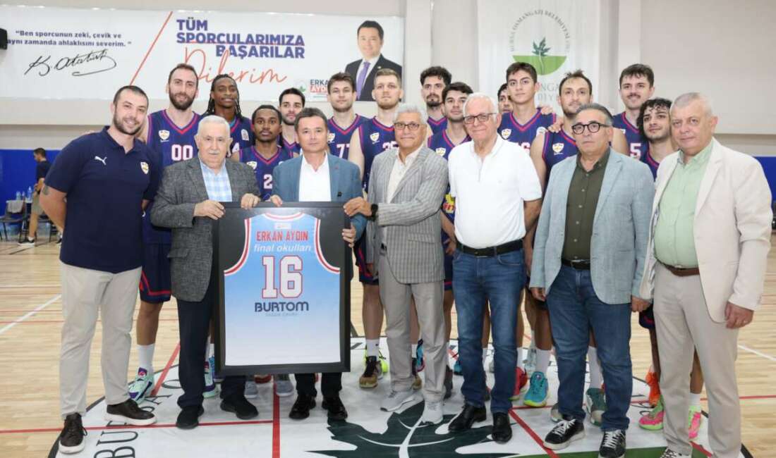 Bursa’da basketbol şöleni; Başkan Aydın takip etti Osmangazi Belediyesi’nin ev sahipliğinde