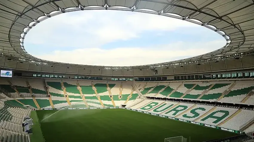 Bursa’da milli maç heyecanı başladı! Türkiye-İtalya biletleri satışta A Millî Futbol Takımı’nın