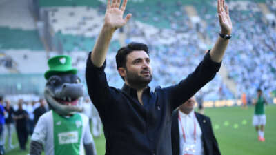 Bursaspor Başkanı Enes Çelik, “Yanındayım”