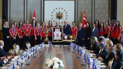 Cumhurbaşkanı Recep Tayyip Erdoğan, hükümet