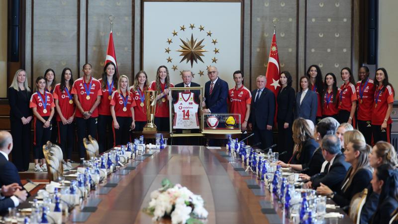 Erdoğan’dan spora güçlü destek vurgusu: “Her branşa destek verdik” Cumhurbaşkanı Recep Tayyip Erdoğan,