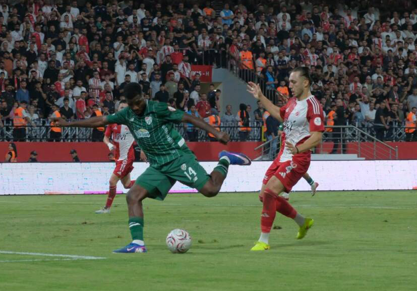 Bursaspor Başkanı Enes Çelik’ten galibiyet sonrası dikkat çeken mesaj Bursaspor Başkanı Enes Çelik,