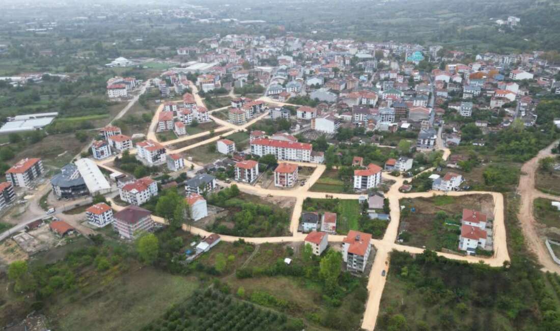 İnegöl’de 27 sokakta sathi kaplama çalışması başladı İnegöl Belediyesi, Cerrah Mahallesinde