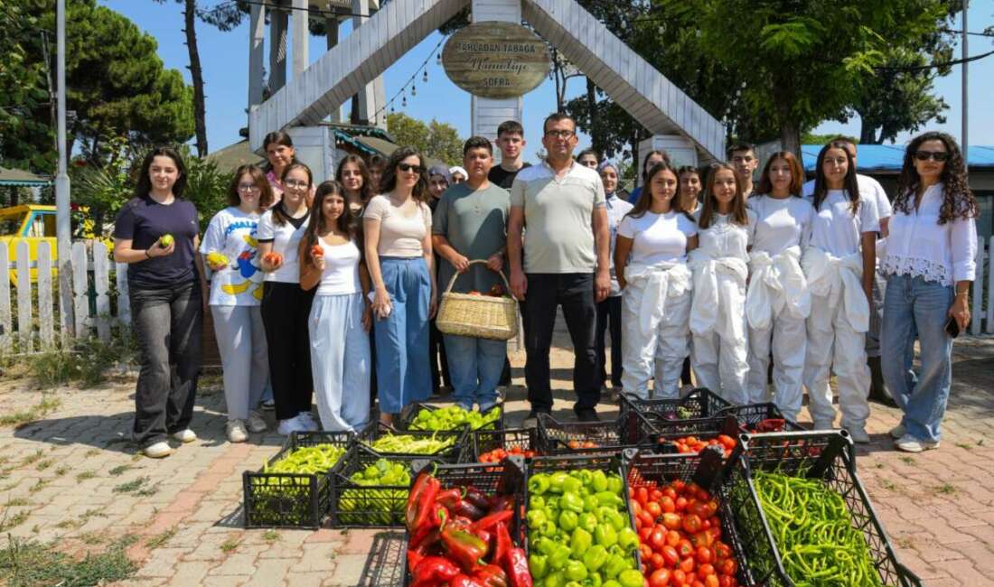 Osmangazi’de gençler gıdanın topraktan sofraya yolculuğunu inceledi Osmangazi Belediyesi’nin içinde yer