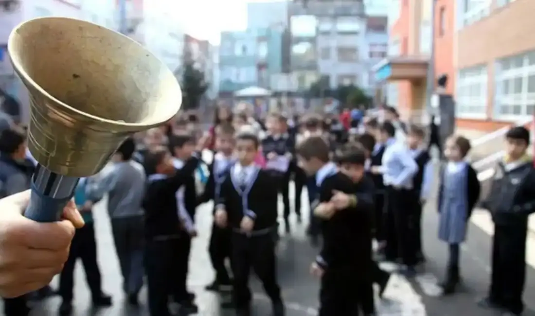 Milli Eğitim Bakanı Tekin açıkladı: Ara tatil kalkacak mı? Milli Eğitim Bakanı Yusuf