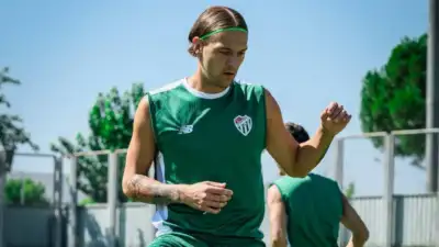 Bursaspor’un transferin son gününde NK
