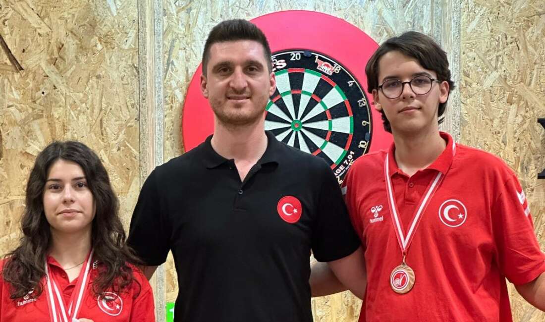 Yıldırımlı dartçılar adından söz ettiriyor Türkiye Dart Milli Takımı
