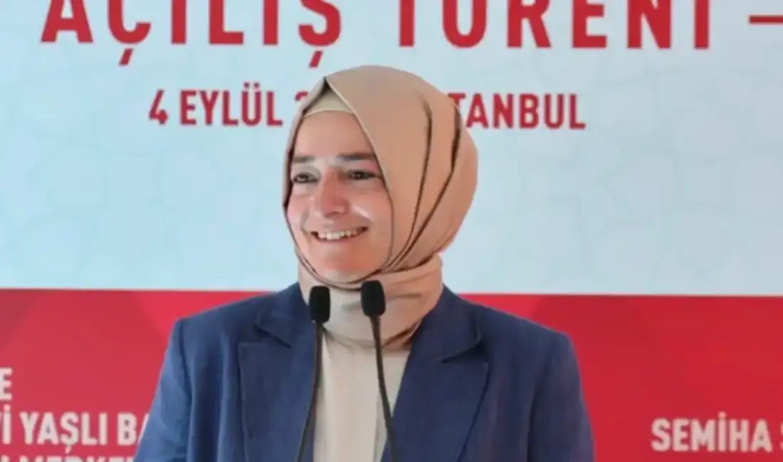 Fatma Betül Sayan Kaya AK Parti’den ihraç edildi AK Parti Genel Başkan