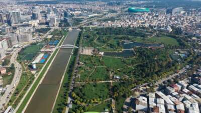 Bursa’da parklar, bahçeler ve millet