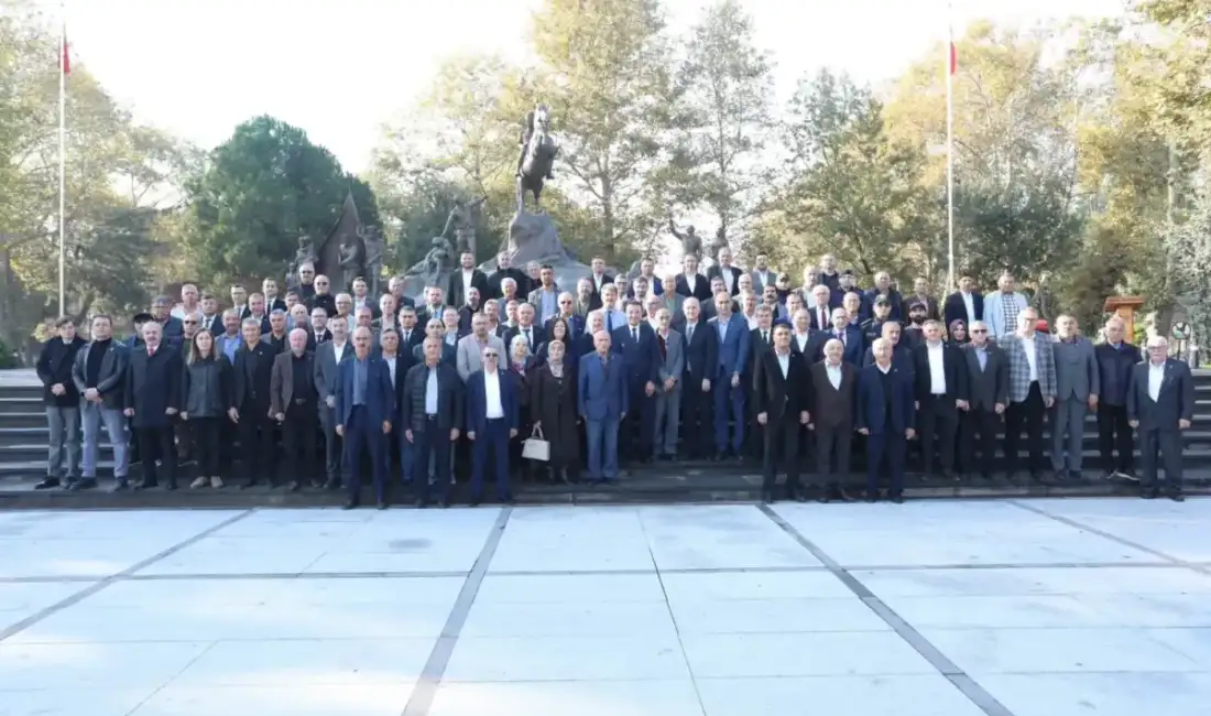 İnegöl’de Muhtarlar Günü törenle kutlandı İnegöl’de 19 Ekim Muhtarlar