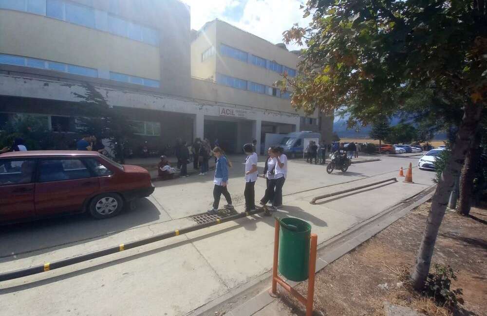 Hastanenin bodrum katında korkutan yangın Gaziantep İslahiye Devlet Hastanesi'nin