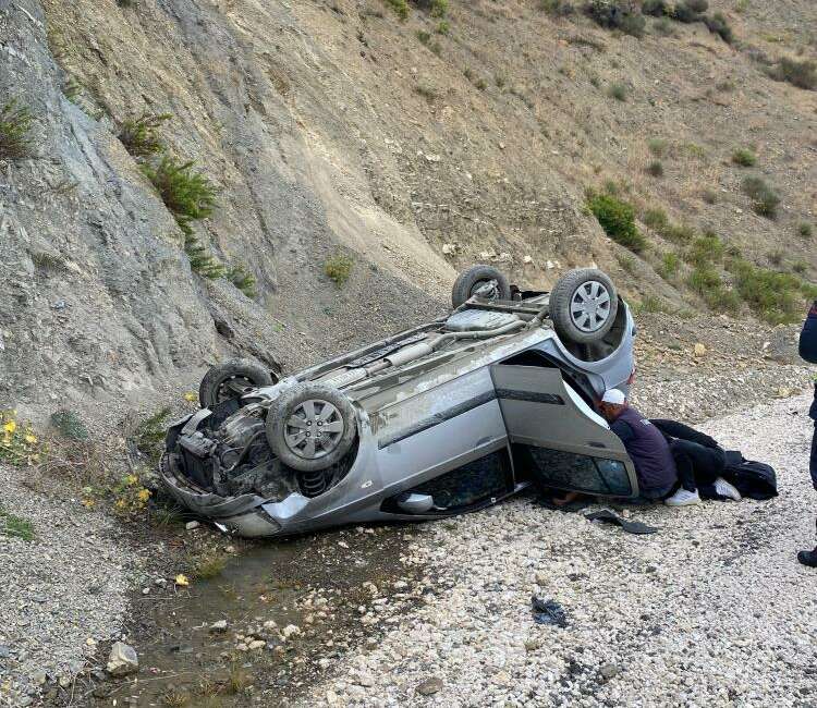 Otomobil takla attı: 2 yaralı Tekirdağ’ın Şarköy ilçesinde kontrolden
