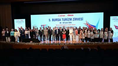 Bursa Turizm Zirvesi’nde konuşan TÜRSAB