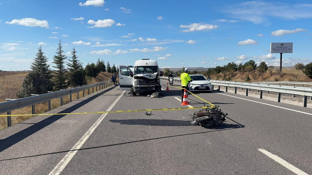 Kütahya'da yolcu minibüsü ile