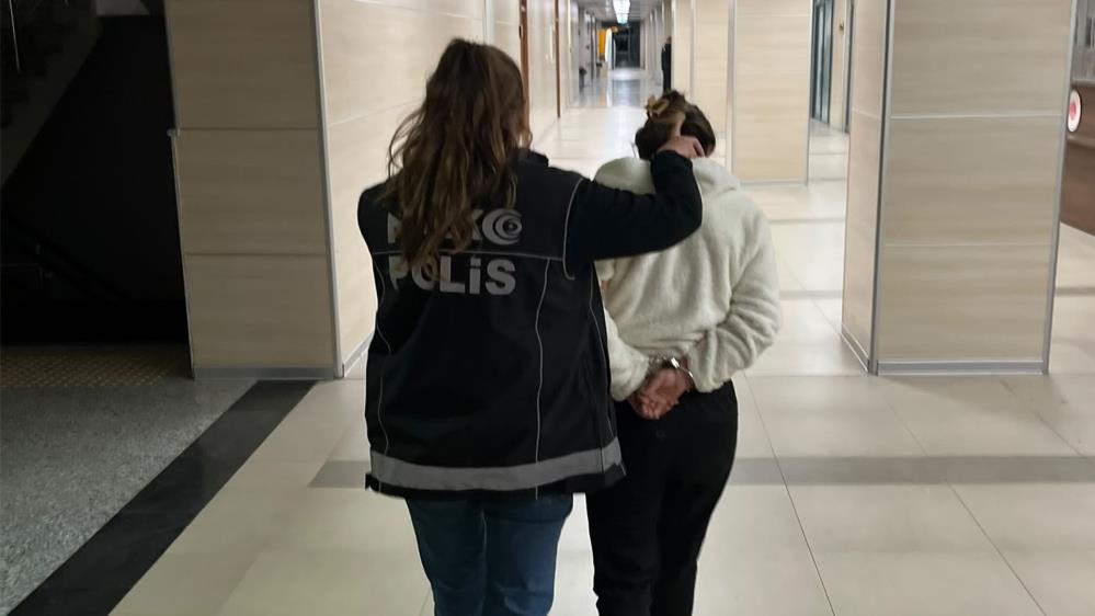 Narkotik ve asayiş ekiplerinden operasyon: 2 tutuklama Kırıkkale'de polis ekiplerince düzenlenen