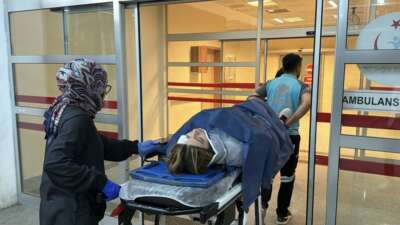 Adıyaman’da iki otomobil ile bir