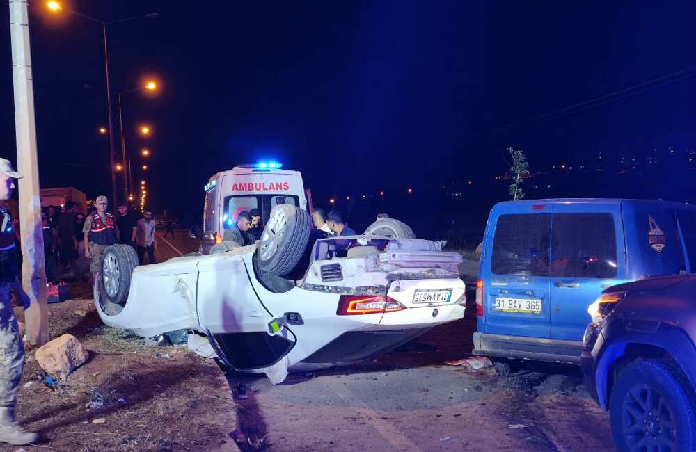 Hatay’da hafif ticari araçla