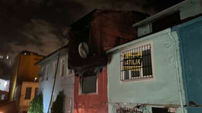 İstanbul Fatih’te 2 katlı binada
