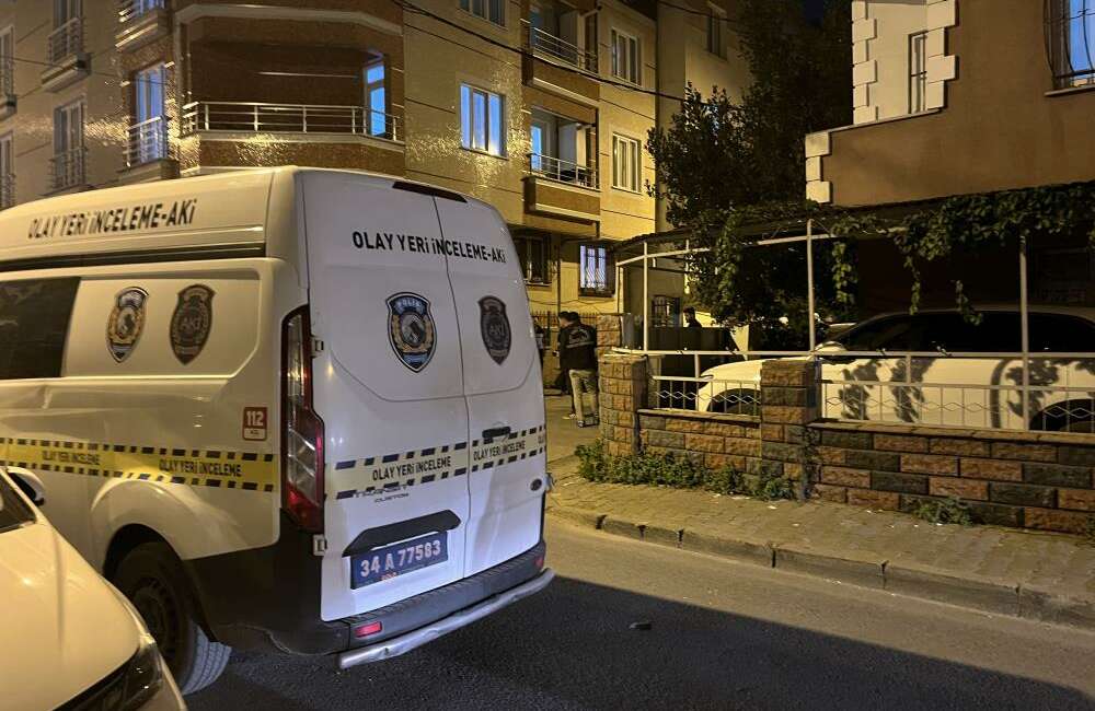 Sokak ortasında silahlı saldırı: 1 ağır yaralı İstanbul Küçükçekmece’de iş yeri