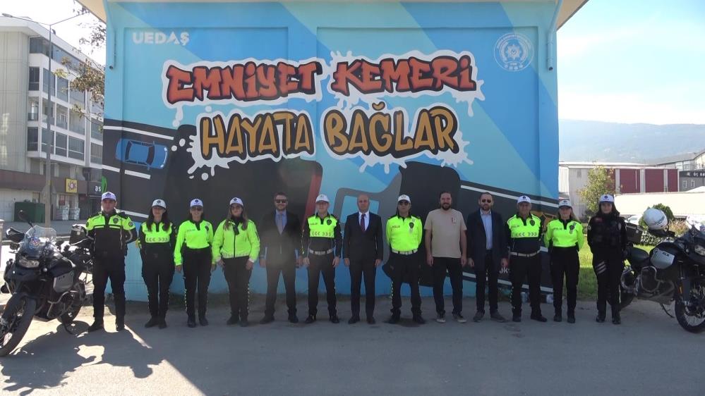 Bursa’da emniyet kemerinin önemi bakın nasıl anlatıldı! 2017 yılında hayata