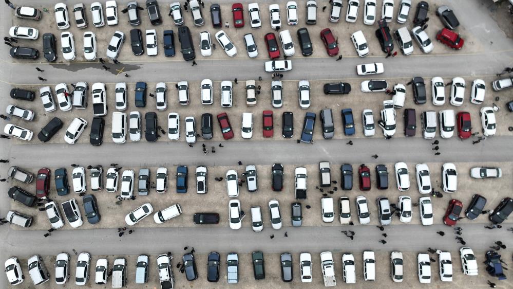 Yıllardır hayalini kurduğu otomobili
