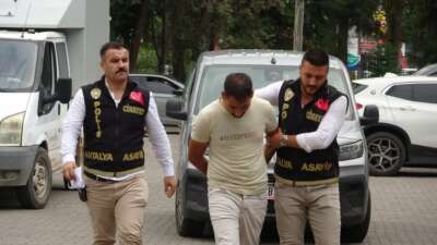 Antalya’da birlikte yaşadığı kadını darp