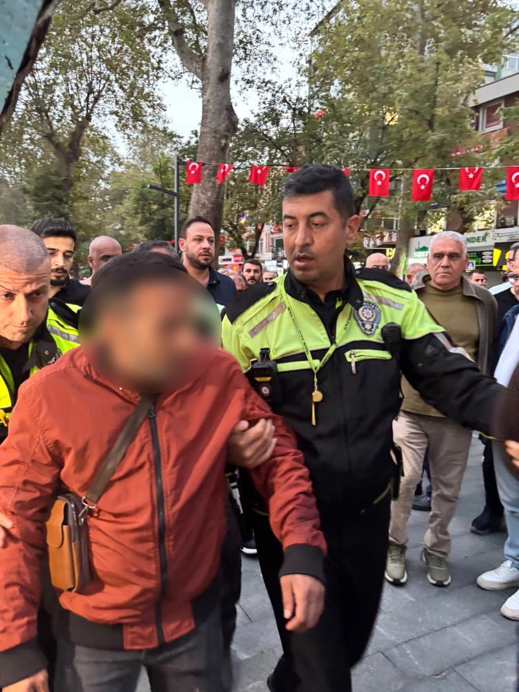 Eski eşini bıçaklayan şahıs kısa sürede yakalandı
