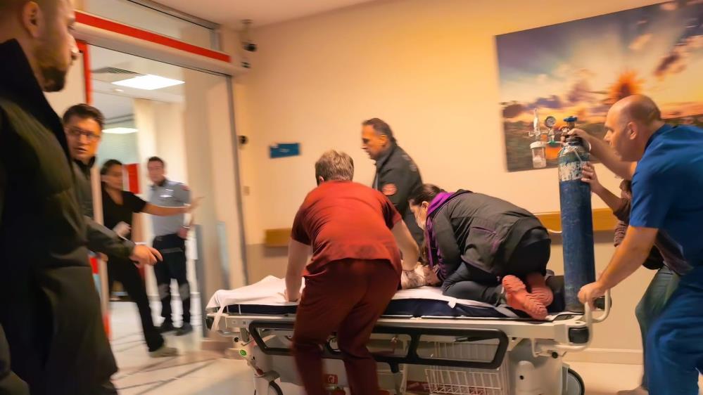 Bursa’da hastane koridorunda 1 yaşındaki bebeğin yaşam savaşı! Bursa’nın İnegöl ilçesinde nefes