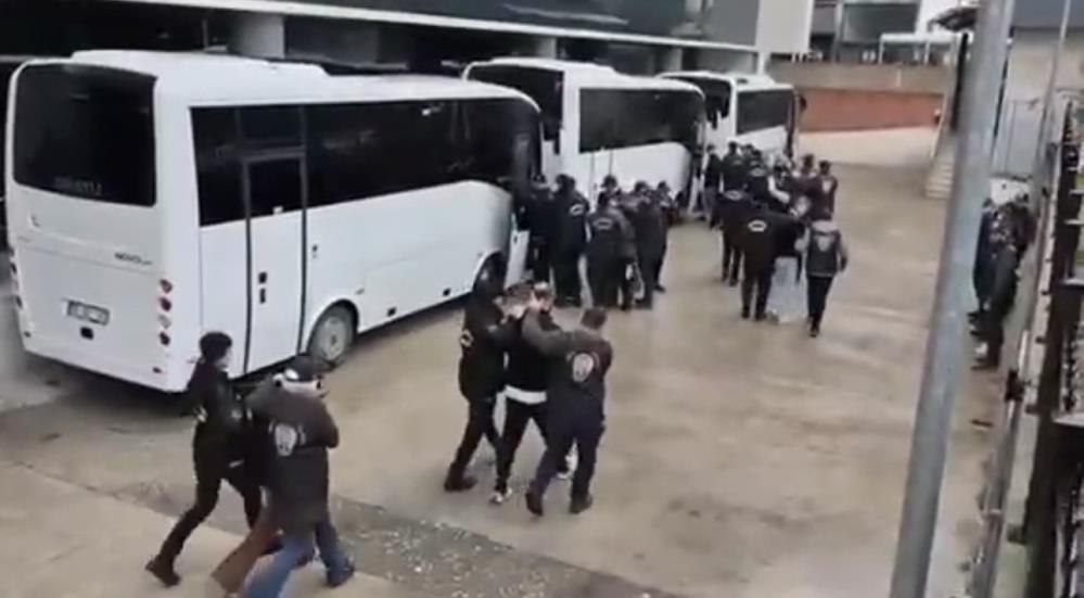 Bursa’da yasa dışı bahise geçit yok; 652 milyon liralık para trafiği… Bursa'da yasa dışı bahis