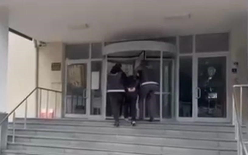 14 yıl 7 ay kesinleşmiş hapis cezası bulunan şahıs yakalandı Kayseri’de polis ekipleri tarafından