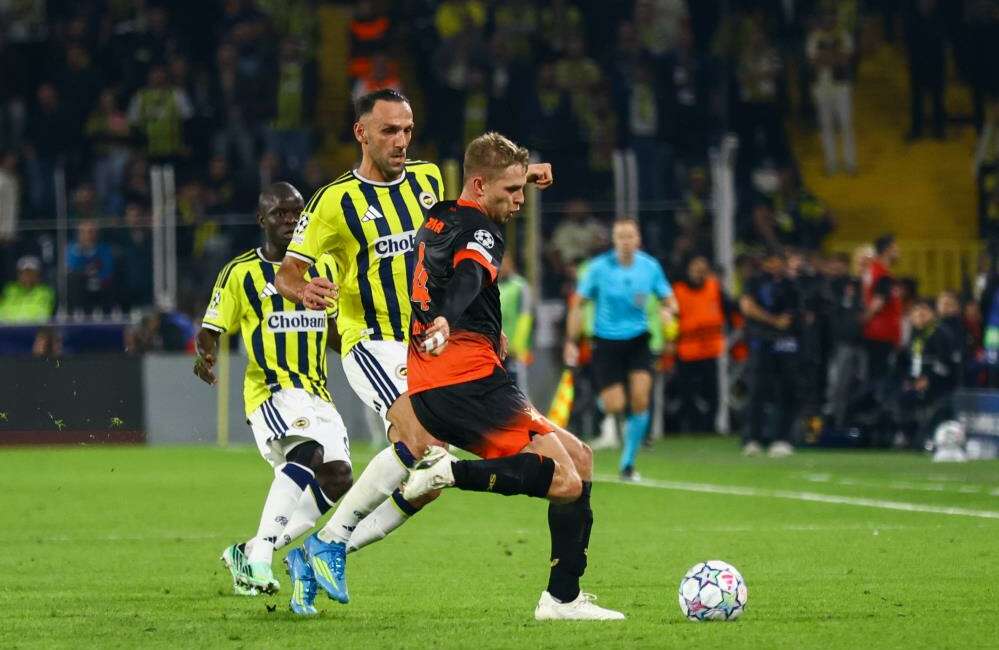 Kadıköy’de büyük şok; Fenerbahçe 90’da beraberliğe razı oldu Fenerbahçe, UEFA Şampiyonlar Ligi