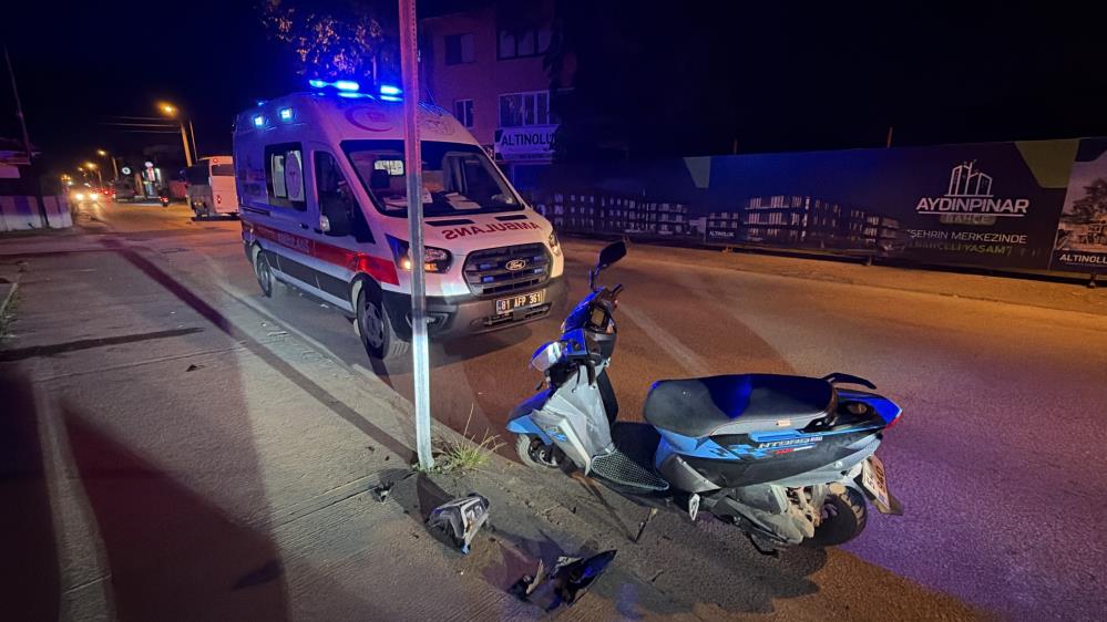 Düzce’de kaldırıma çarpan motosikletin