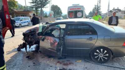  Tokat'ın Niksar ilçesinde otomobilin