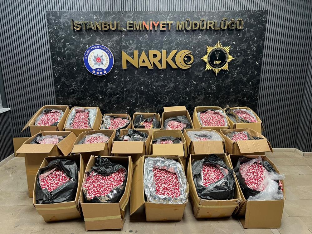 1 milyon 642 bin sentetik ecza hap ele geçirildi