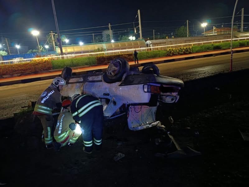 Otomobil takla attı: 3 yaralı Hatay'ın İskenderun ilçesinde kontrolden