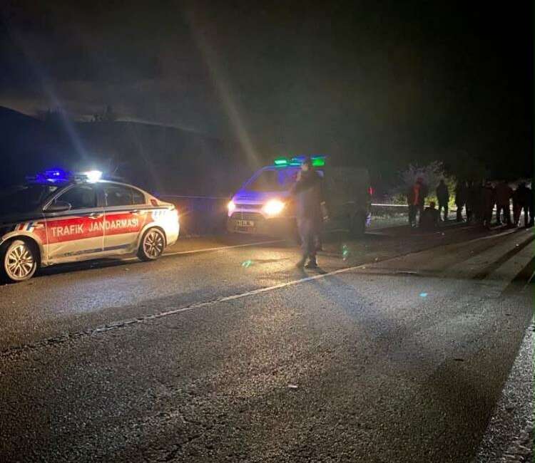 Otomobilin çarptığı yaya, hayatını kaybetti Elazığ’da yolun karşısına geçmeye