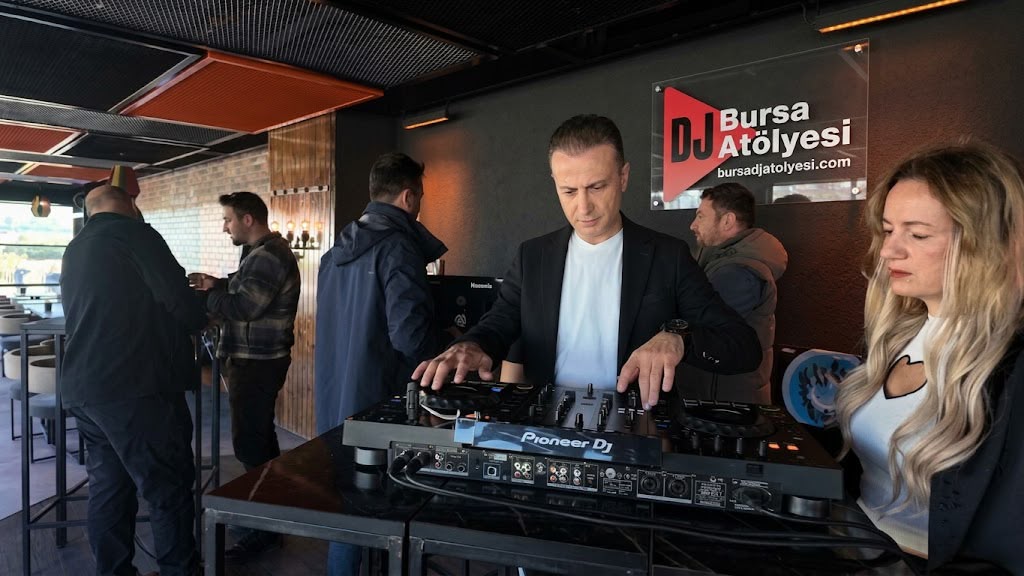 Bursa’nın ilk Elektronik Müzik ve DJ Atölyesi kapılarını açtı Nilüfer Konservatuvar Derneği (Nilkonder)