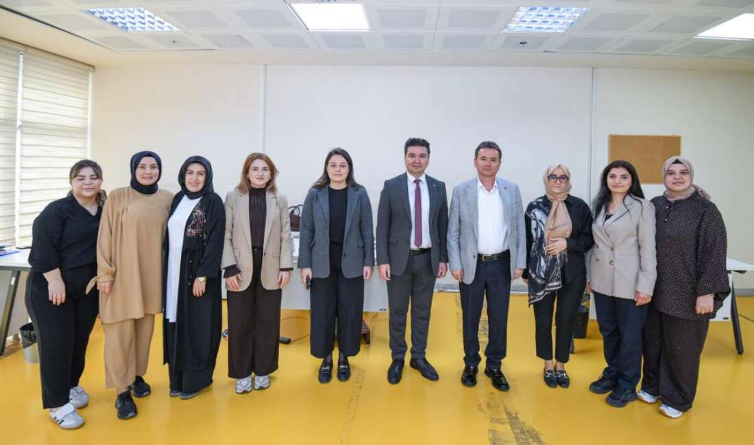 Osmangazi’de Başkan Aydın, talepleri hızlı bir şekilde çözüme kavuşturuyor Osmangazi’de yaşayan vatandaşların talep